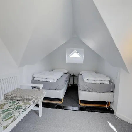 Anina - 400m From The Sea By Interhome * 阿灵厄